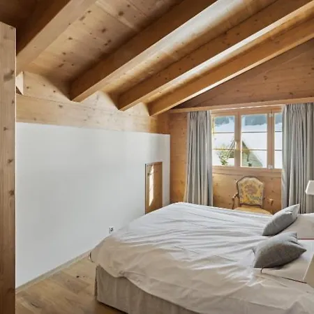 Neue Mit Drei Schlafzimmern In Bei Gstaad